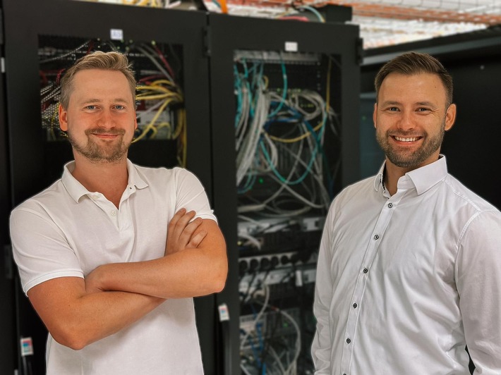 Dennis Melson und Tim Hoppe, Gründer der Simpli GmbH